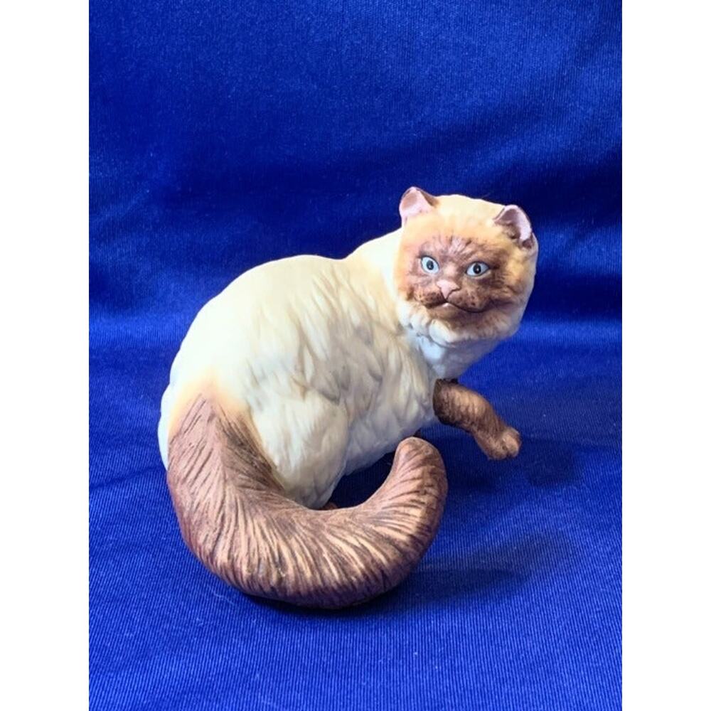Princeton Gallery Bisque Porcelain Blue Eyed Himalayan Cat